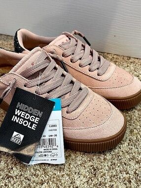 Reef Lay Day Seas Women's Sneakers Pink & Black US 9 NWT cameo rose w glitter